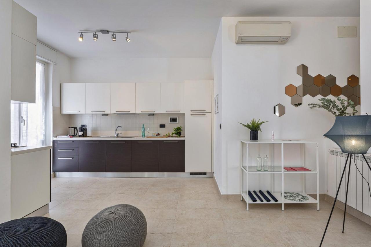 Shelley Apartments By Wonderful Italy Genova Esterno foto